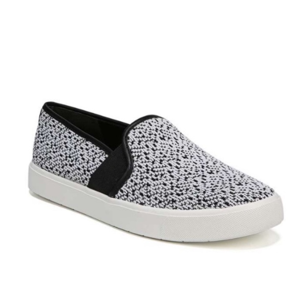 Vince Blair Black & White Pattern Slip On Sneakers Cushioned Comfort Size 7.5